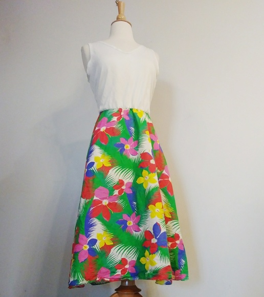 Vintage Dresses & Skirts - 🦇Vintage Fit and Flare dress